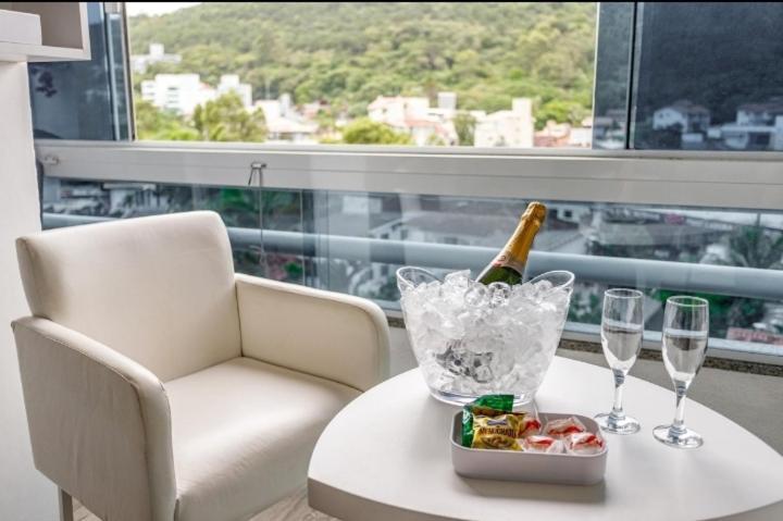 Jurere Summer - Vista Do Mar - Proximo Vila Gastronomica ฟลอเรียนอโปลิส ห้อง รูปภาพ